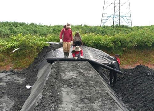 苗栗草莓園－三冠牌雜草抑制蓆應用實例(9)｜HunkunNET 煥坤