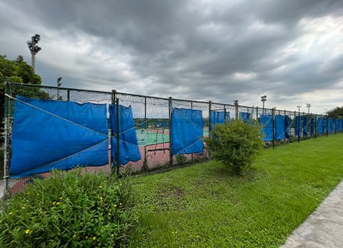 三冠牌RF圓扁針織圍籬網應用實例｜HunkunNET 煥坤